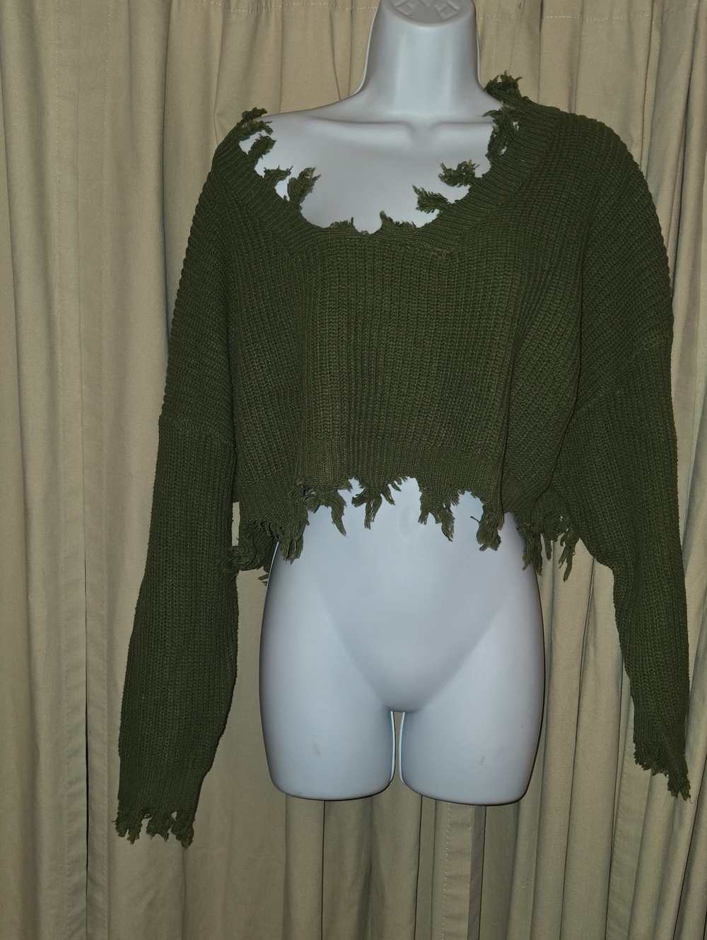 Zaful Olive Green Distressed Cropped Sweater OS Small/ Medium